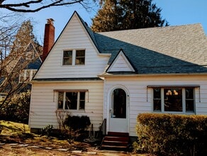 Front - 2543 NE 31st Ave