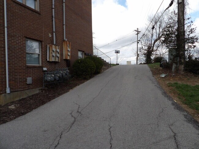 Foto del edificio - 902 Plaza Dr