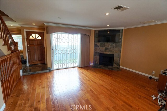 Building Photo - 26135 Frampton Ave
