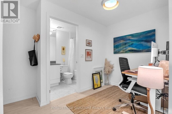 Photo du bâtiment - 49 E Liberty St