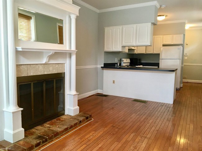 Building Photo - 2 br, 2 bath House - 1200 Battery Ave