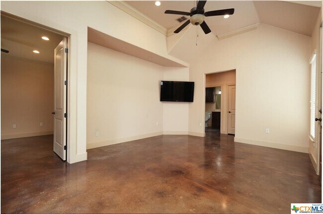 Building Photo - 1752 Gruene Vineyard Crossing