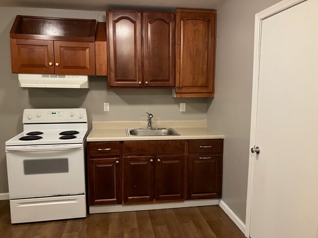 Building Photo - 115 Rupe St