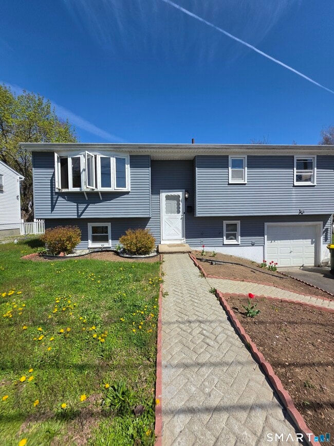 Building Photo - 257 Greenwood Ave