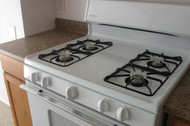 Building Photo - 2034 E Yale St