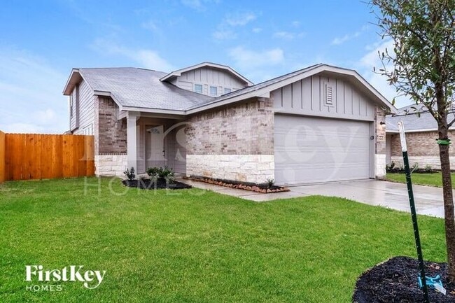 Building Photo - 25602 Roy Rogers Rd