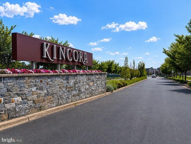 Foto del edificio - 45133 Kincora Dr