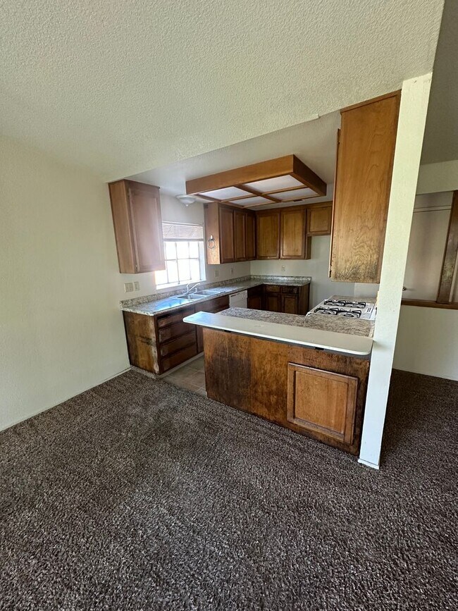 Foto del edificio - 3 bedroom 2 bath home for rent