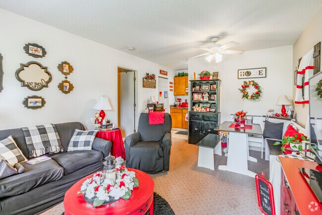 Sala de estar de la unidad - Gatewood Village