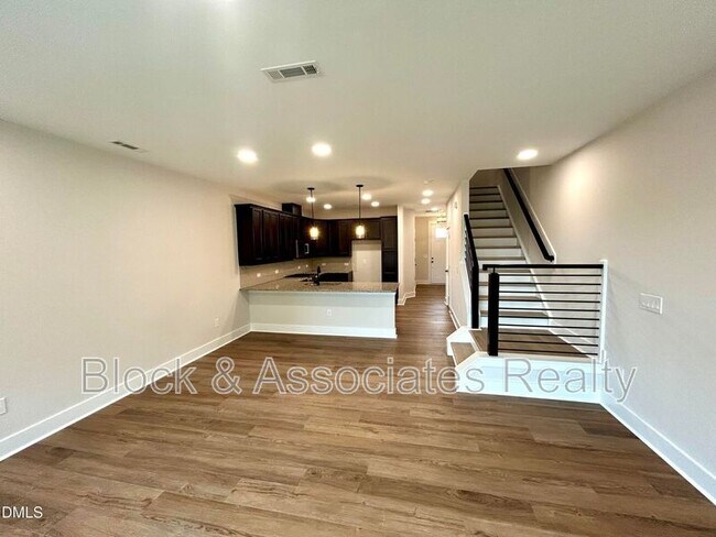 Foto del edificio - 3910 Lost Fawn Ct