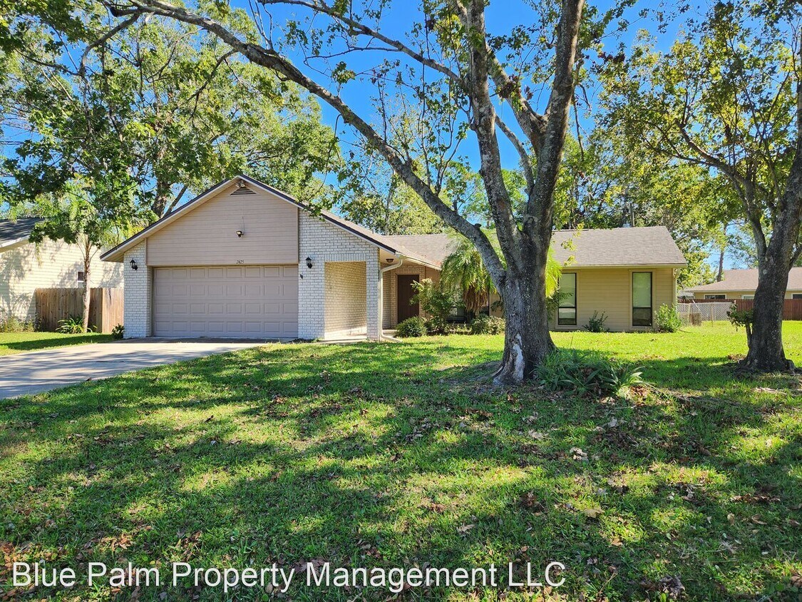 2425 Tamarind Dr, Edgewater, FL 32141 House Rental in Edgewater, FL