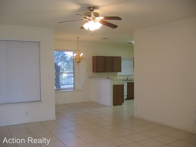 Building Photo - 21502 Encino Lookout