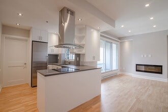 Building Photo - 3455 Rue Aylmer