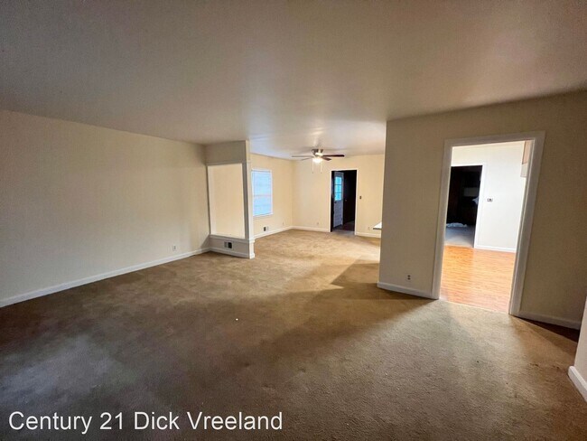 Foto del edificio - 3 br, 1 bath House - 10111 Whipps Mill Rd.
