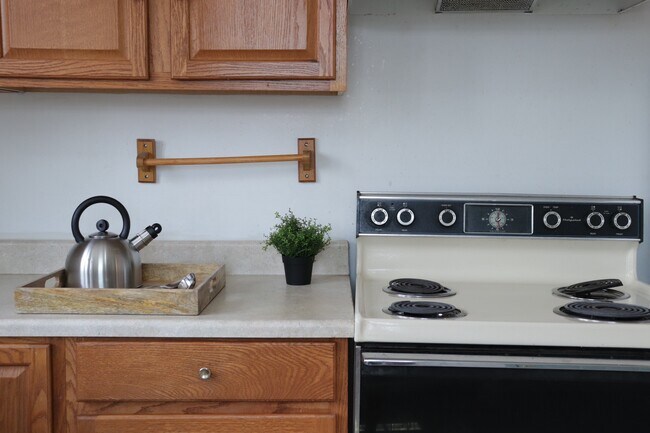 Foto del edificio - 5801 Douglas St