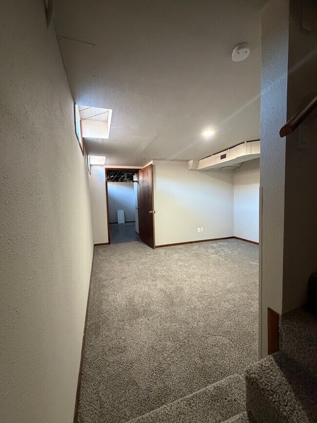 Foto del edificio - 4821 NE 42nd Ave