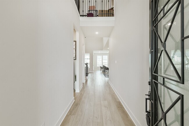 Building Photo - 9243 Trimble Lndg Dr