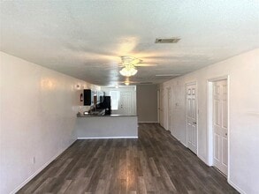 Building Photo - 9822 Candy Ct