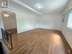 Building Photo - 476 Hyde St
