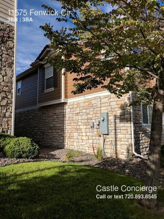 Foto del edificio - 11575 Fenwick Cir