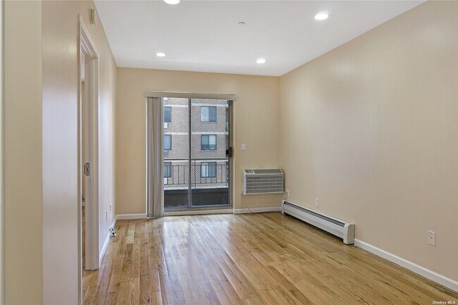 Foto del edificio - 38-22 147th St