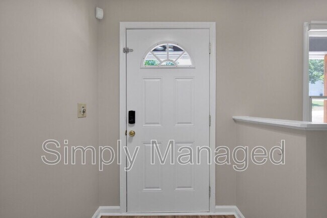 Foto del edificio - 6764 St Julian Way