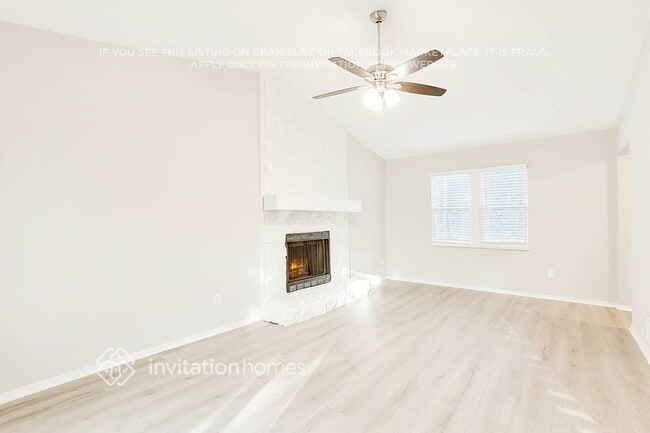 Foto del edificio - 4168 Shiloh Ridge Trail