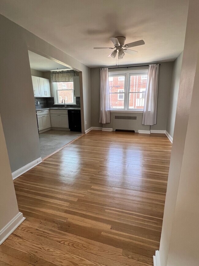 Foto del edificio - 732 Windermere Ave