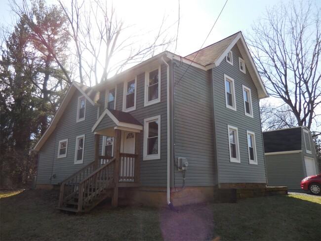 Foto del edificio - 2119 Swartz Rd