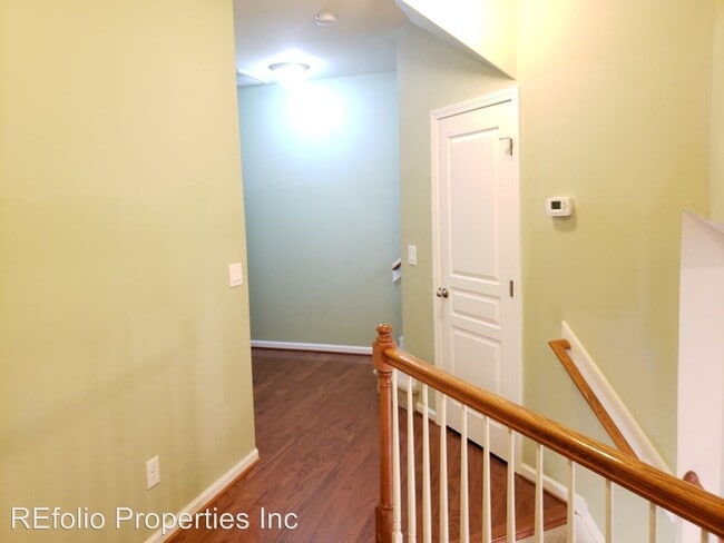 Building Photo - 3 br, 2.5 bath House - 631 Samuel Cary Drive