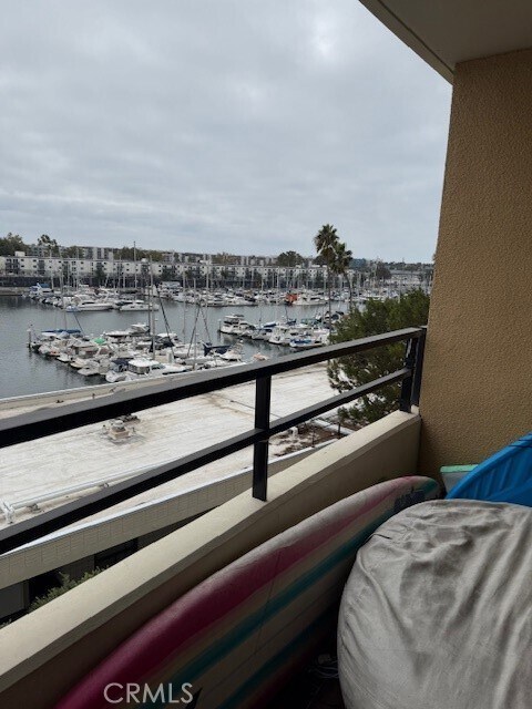 Foto principal - 4335 Marina City Dr