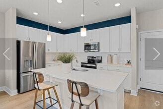 Building Photo - 3319 Grande Heron Dr