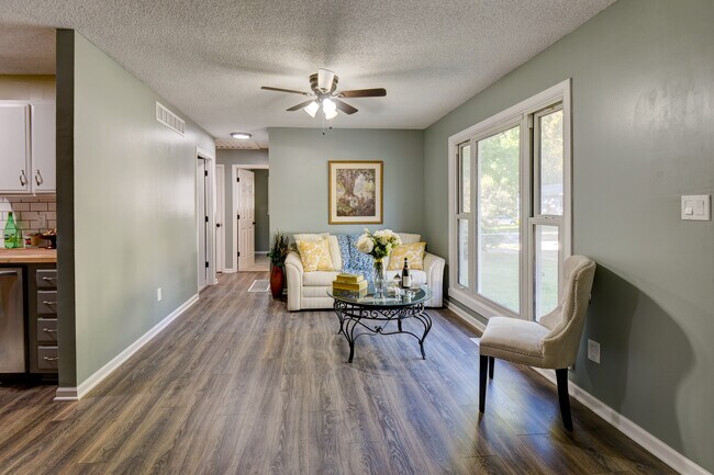 Foto del edificio - 2000 Belmont Blvd