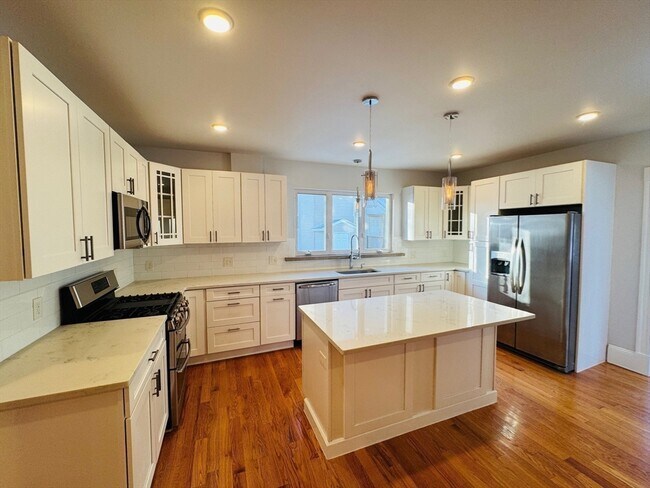 Foto del edificio - 12 Emerald St