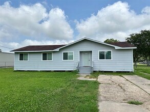 Building Photo - 6315 Avenue T