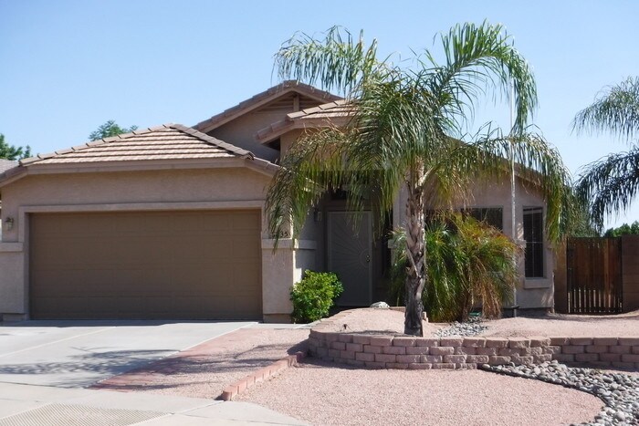 Foto principal - 4 Bedrooms Garage, Brown and Ellsworth