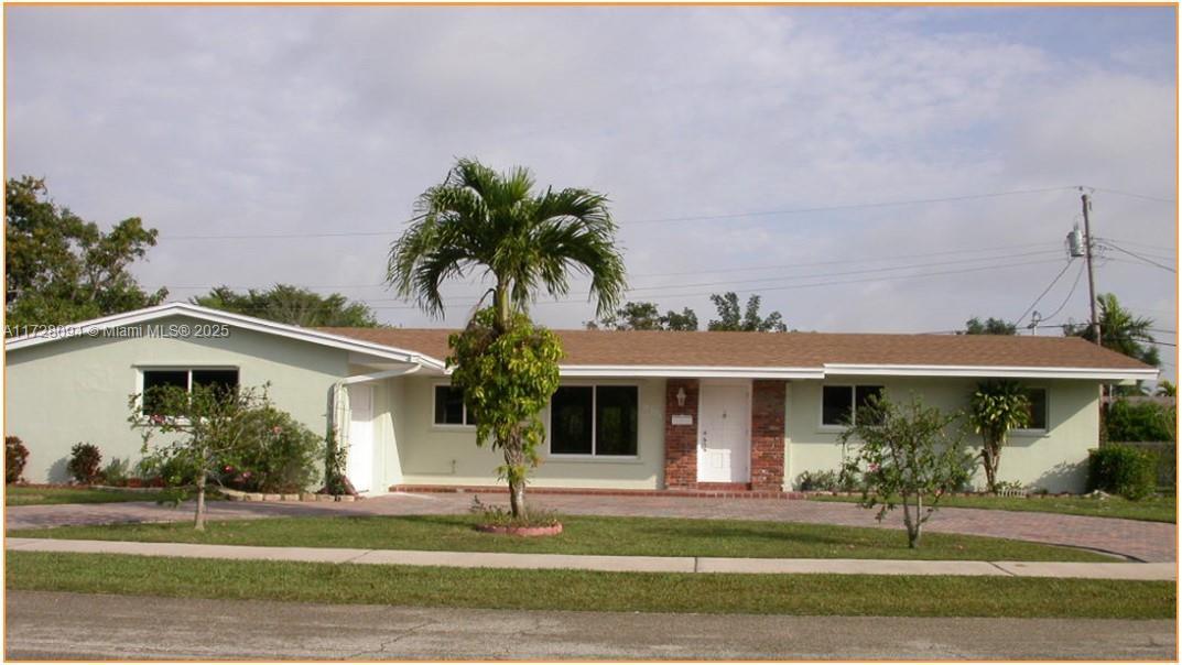 Foto principal - 8791 SW 87th St