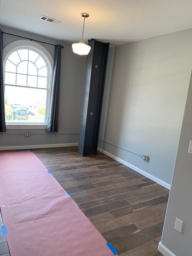 Plano llano - 5910 El Camino Real