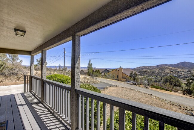 Foto del edificio - Cute home for rent in Diamond Valley!