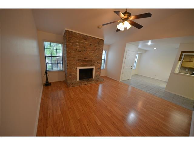 Building Photo - Pecan Square 3
