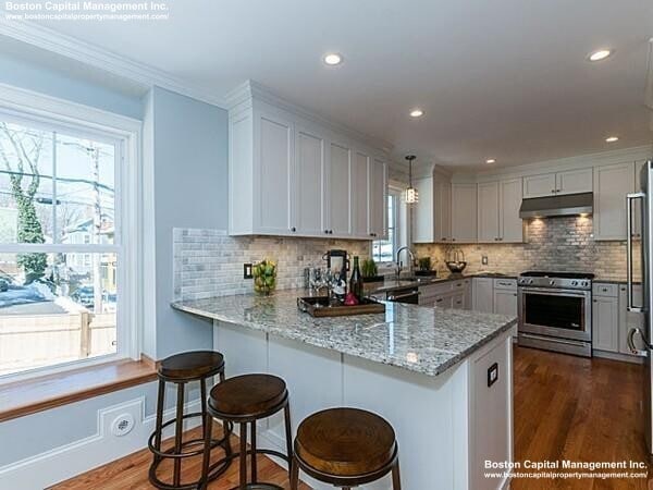 Building Photo - 14 Rockview St