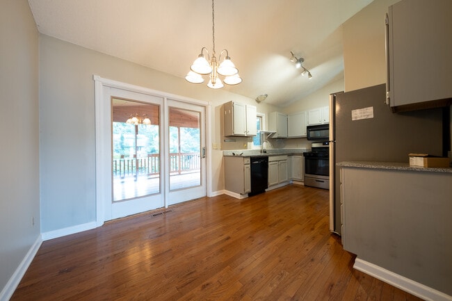 Building Photo - 3688 Falcon Way