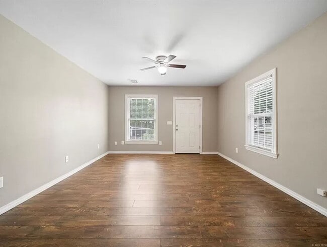 Building Photo - 2 Bedroom / 2 Bath in the heart of Midtown!