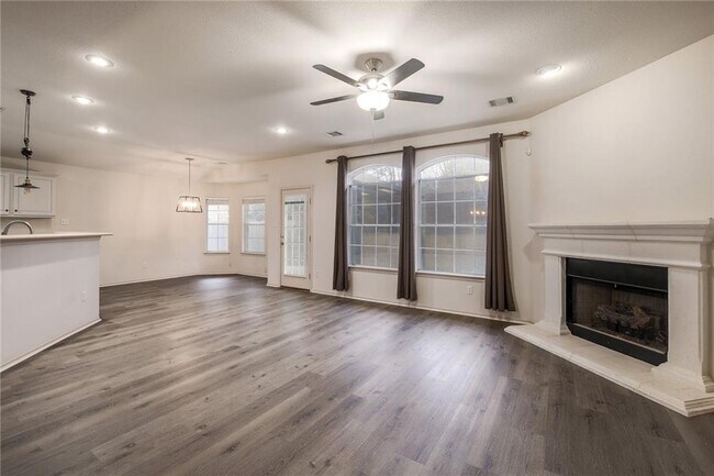 Foto del edificio - 10912 N Canoa Hills Trail