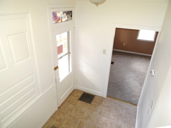 Building Photo - 1390 Mount Joy Rd