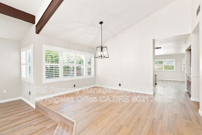 Foto del edificio - 5347 Indian Hills Dr
