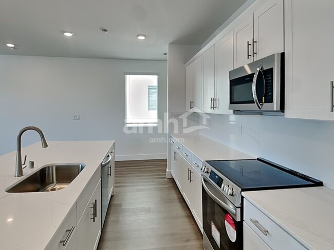 Building Photo - 8063 Braavos Peninsula Ave