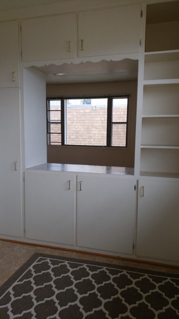 Building Photo - 0 Bed 0 Bath Unit in Red Deer, AB