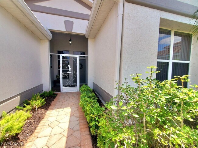 Foto del edificio - 1211 Chelmsford Ct