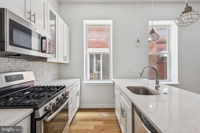 Foto del edificio - 2529 Frankford Ave